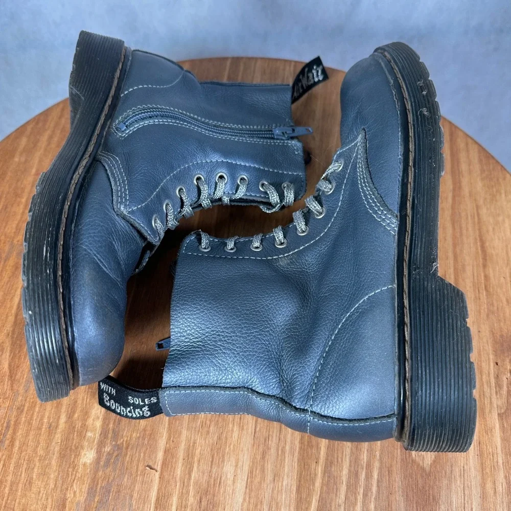 Dr. Martens dr martens